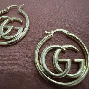 Gucci Hoop earrings